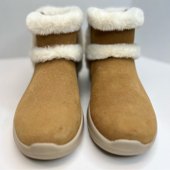 Skechers Women's On the GO Joy Winter Ankle Boots Faux Fur Chesnut Sz 9M XLNT! - Picture 4 of 16